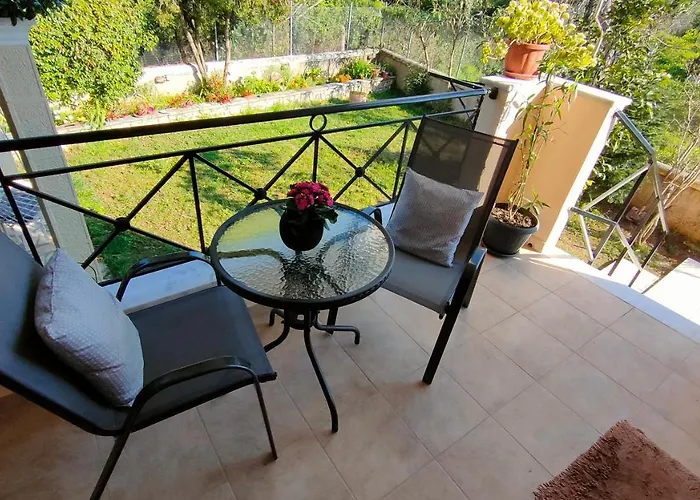 The Garden House Corfu Апартаменты