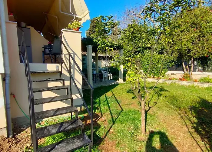 Апартаменты The Garden House Corfu *