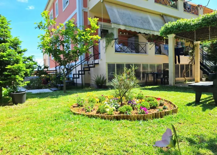 Апартаменты The Garden House Corfu *